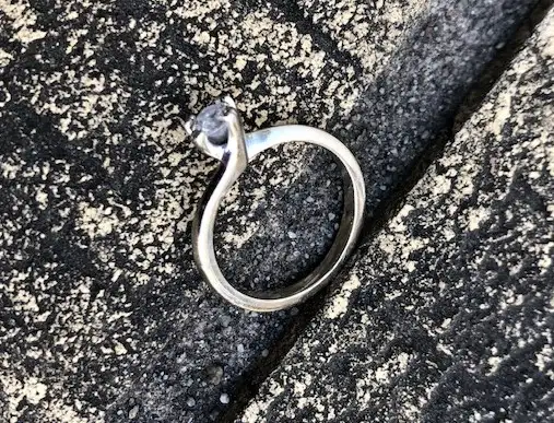 Lost Your Ring?425226025798225921