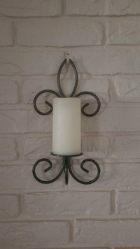 Pair of decorative wall sconces $12