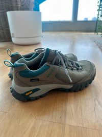Vasque Talus Ultradry Hiking Shoes