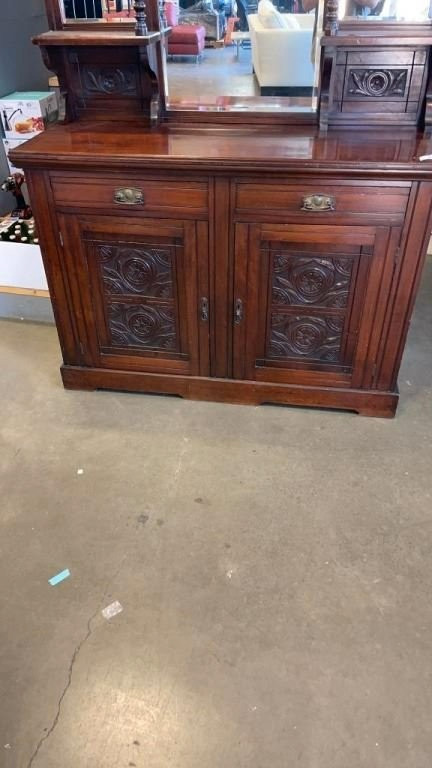 ANTIQUE DOVETAILED SERVING CABINET w/ BEVELLED MIRROR in Other in Delta/Surrey/Langley - Image 4