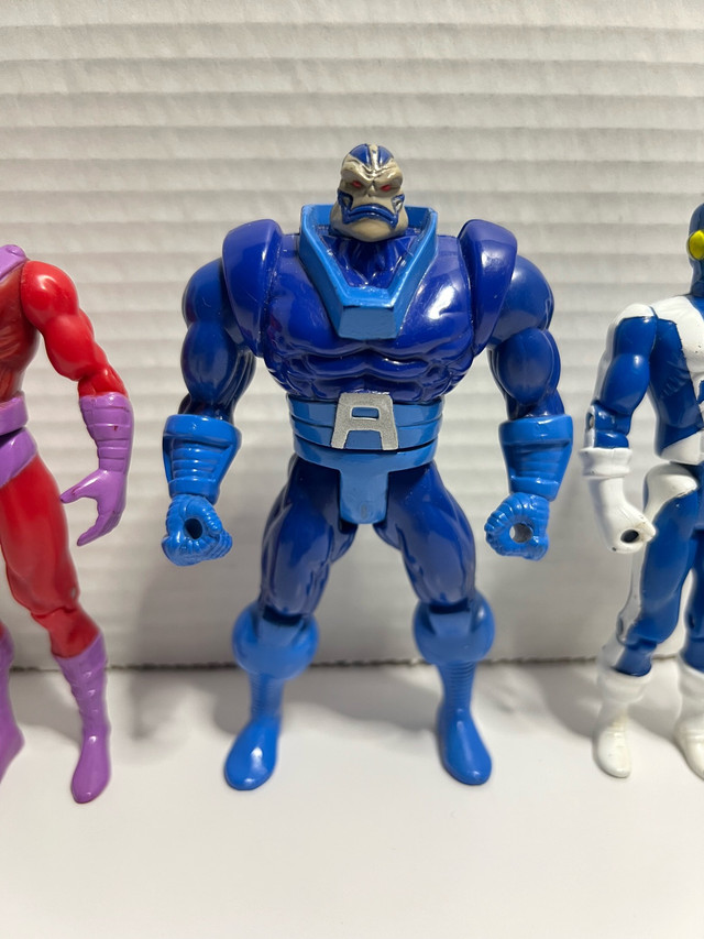 Vintage Marvel X-Men Toybiz Figures in Toys & Games in Windsor Region - Image 3