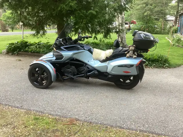2021 Can am spyder F3 T in Sport Touring in Muskoka - Image 5