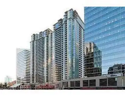 Yonge/Sheppard subway access. 2 plus1 bedrooms, 2 bathrooms