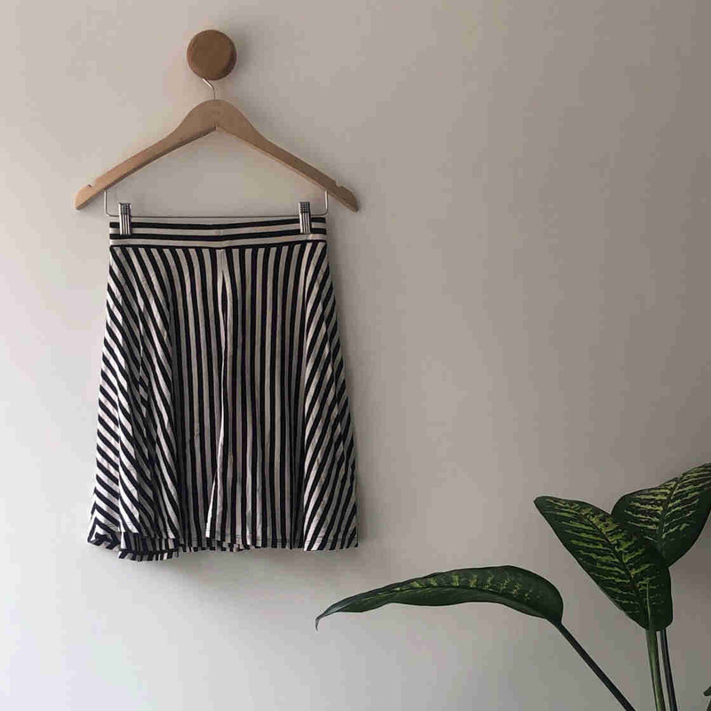 UNIQLO JAPAN Herringbone Stripe Skirt