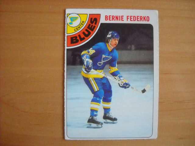22 cartes de hockey de 1978 dans Art et objets de collection  à Saguenay - Image 2