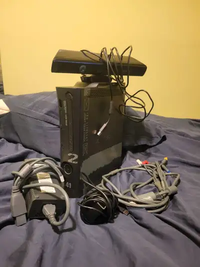 Xbox 360 250GB HDD Joint Task Force Edition + Kinect MW2 EDITION, View more