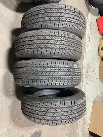 Set of Bridgestone 90% new all season tire , price $500 firm
