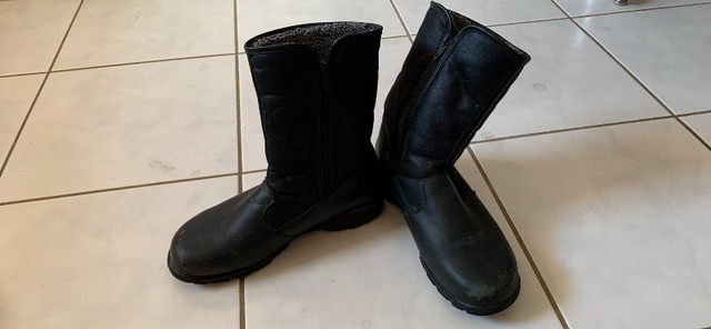 Women’s Toe Warmer Winter Boots-size 8 2W in Women's - Shoes in Thunder Bay - Image 3