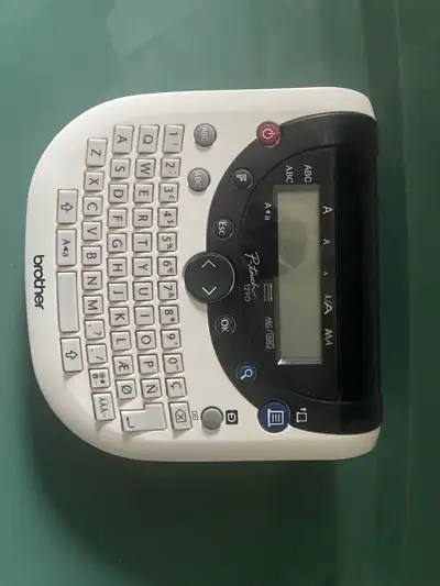 Used but in excellent condition label maker by brother