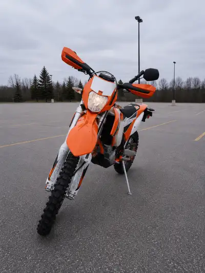 2016 KTM 500 duel purpose road legal dirt bike. No time to ride. Great shape runs perfect. Extra rea...