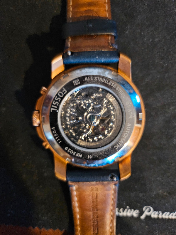 Fossil Blue Leather Watch in Jewellery & Watches in Kingston - Image 2