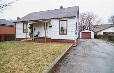 186 Maurice Drive Oakville - basement 2 bedroom basement apartment for rent separate entrace full ki...