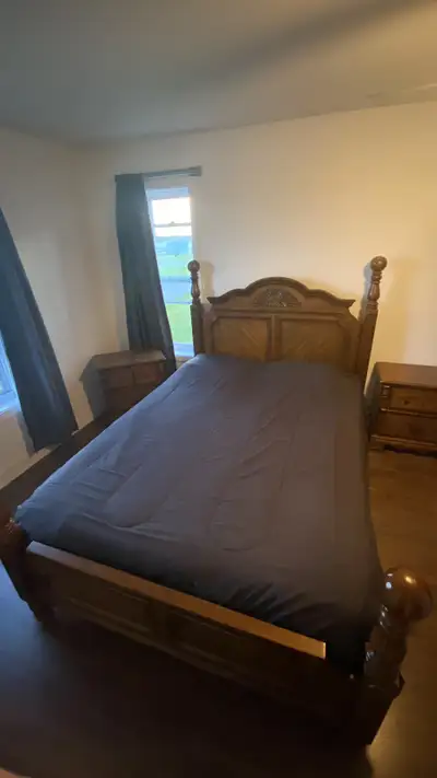 Ensemble de meuble de chambre, View more