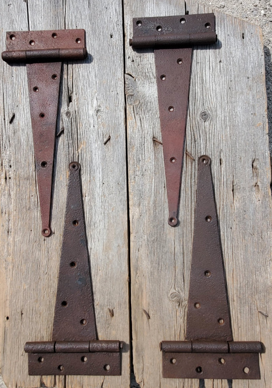 4-2 Sets Antique Barn T-Strap Hinges 17"L x 7"w in Arts & Collectibles in Norfolk County