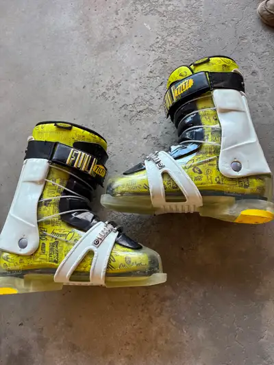 Full Tilt ski boots, View more