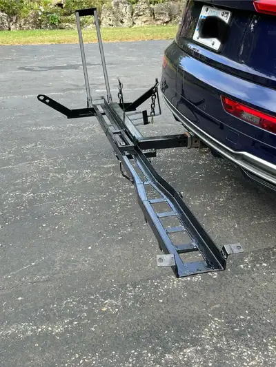 Suitable for 70 to 170 kg dirt bike. Includes a ramp for easy loading and also a place to hold a 10...