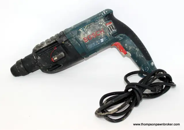 BOSCH 1125VSR SDS-Plus HAMMER DRILL & CASE in Other in Hamilton - Image 2