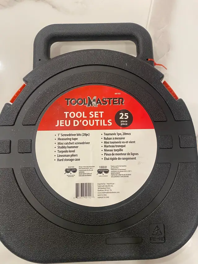 Toolmaster 25 piece Tool set  in Hand Tools in Mississauga / Peel Region - Image 2