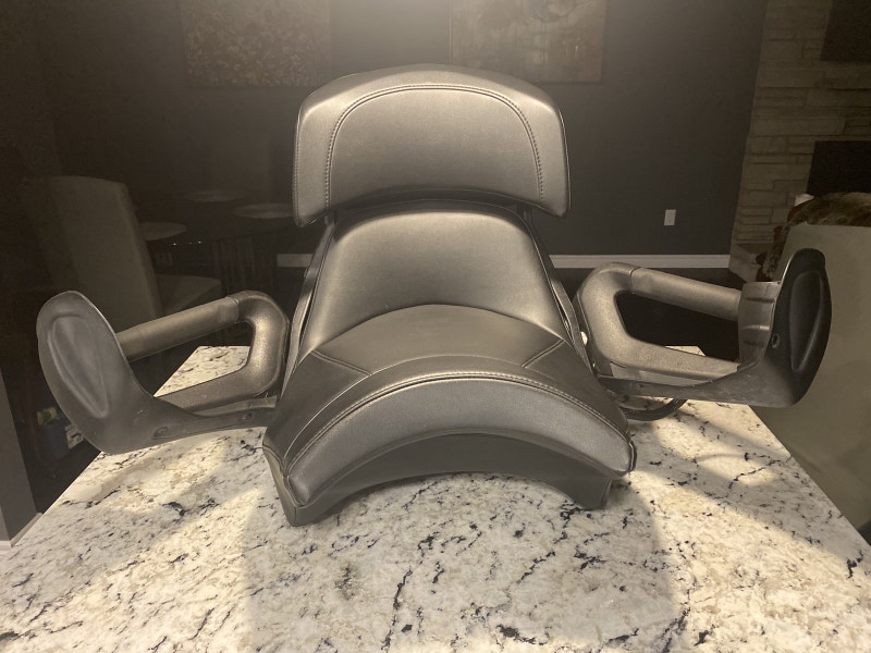 Skidoo 2up seat with backrest and hand warmers Snowmobiles Parts, Trailers & Accessories