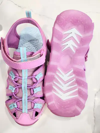 Brand new, never used: Girl's / Women's Size 3 Sandals, View more