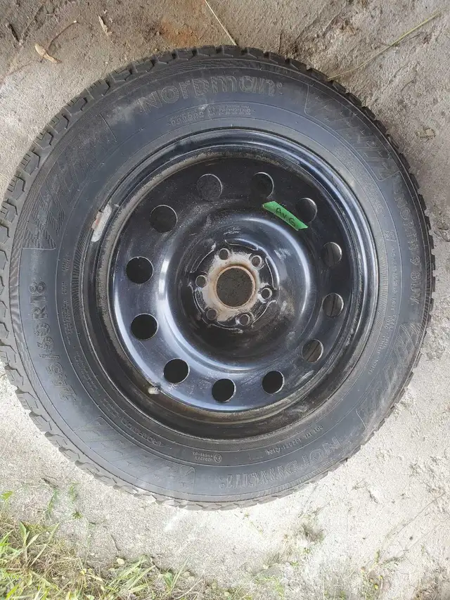 Pneus hiver Nokian Nordman North 9 Suv 245/60/18 sur jantes  in Tires & Rims in Shawinigan - Image 10