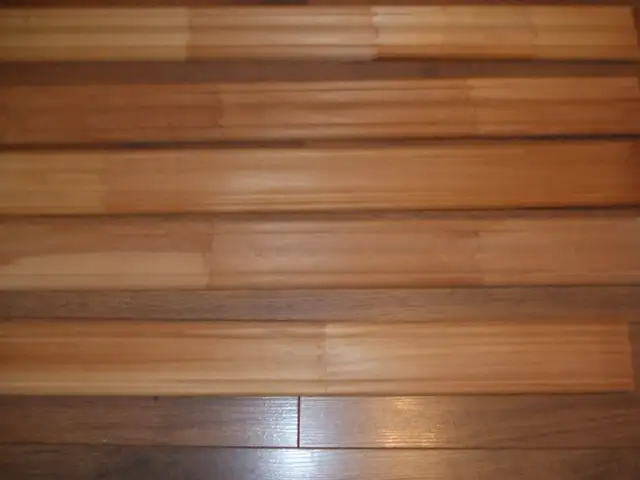 CADRAGE POUR PORTE/FENÉTRE - MOLDINGS FOR DOORS/WINDOWS in Windows, Doors & Trim in Longueuil / South Shore - Image 3