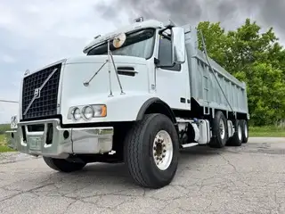 1 owner D13 engine 500 HP Volvo I-Shift transmission 336,000 Km’s 20,000 Front axle 20,000 steerable...