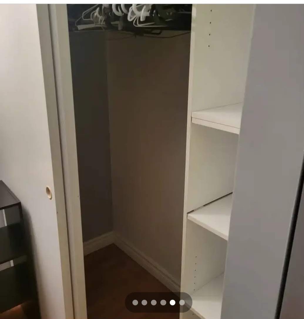 ​Chambre Métro Montmorency Laval Room | Tout inclus/All inc. — photo 3