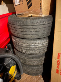 very Good 20 Inch Tires (275 60 R 20) 