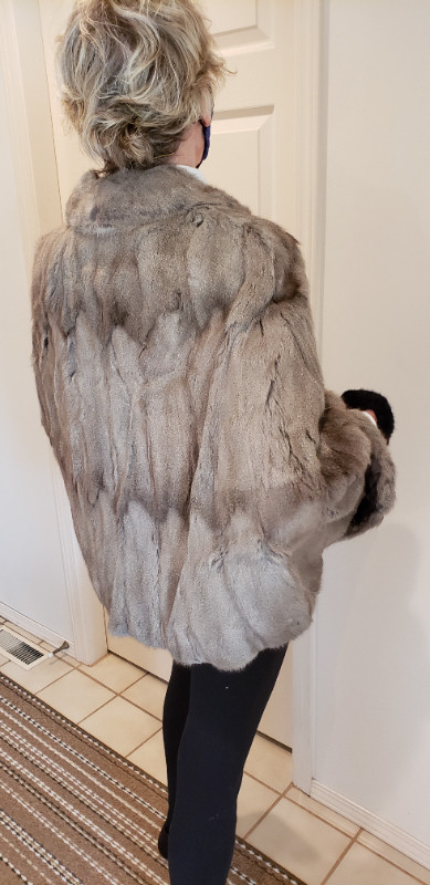 Mink coat in Other in Kamloops - Image 2