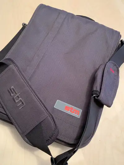 Sac de transport pour laptop (15 pouces), View more