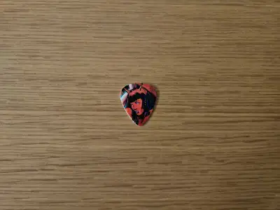Slash Devil Girl Guitar Pick