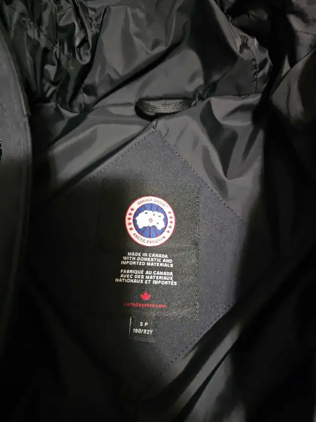Canada goose McMillan down parka S BRAND NEW in Men's in City of Toronto - Image 4