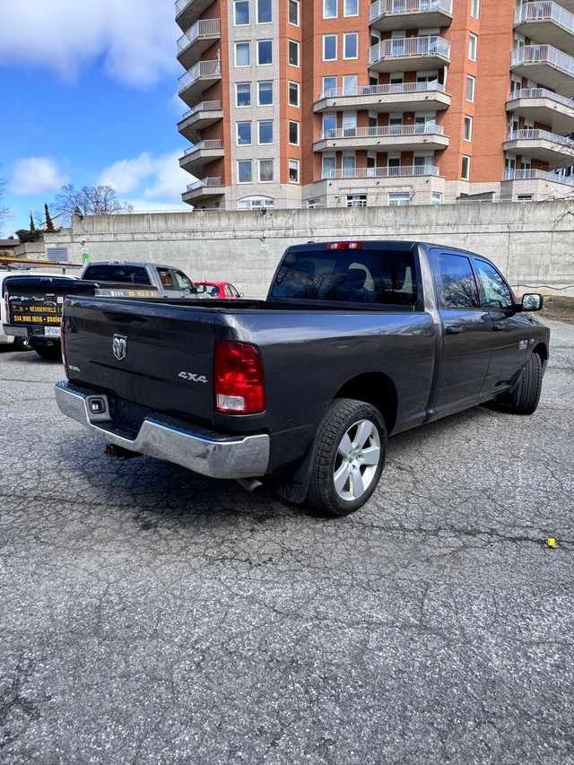 Dodge RAM 1500 2015 dans Autos et camions  à Laval/Rive Nord - Image 4