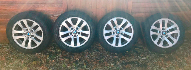 Toyo Observe GSi5 SnowTires 205/55/R16 original BMW Rims in Tires & Rims in Ottawa