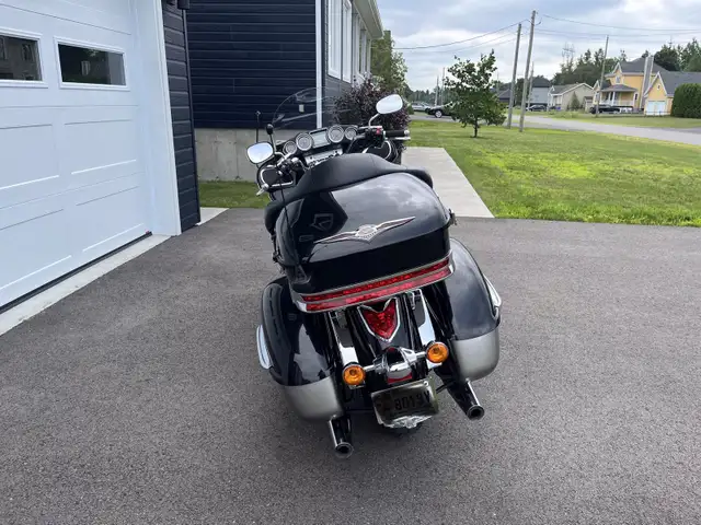 Kawasaki voyager 1700 in Touring in Trois-Rivières - Image 3