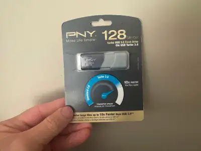 PNY USB 128gb stick B/N, View more