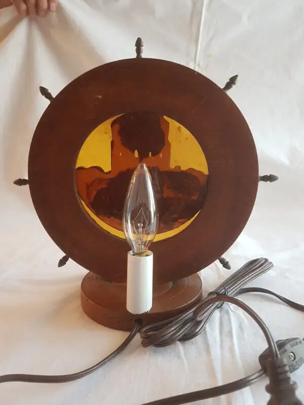Art Deco  ships Wheel light lamp Mid century in Arts & Collectibles in Barrie - Image 6
