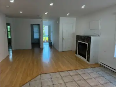 **For Rent: 4 1/2 Apartment in Laval!** This spacious apartment at 5424 Guy Burelle will be availabl...