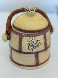 Beehive Cookie Jar