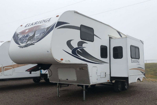2013 Heartland elkridge E22 in Travel Trailers & Campers in Calgary