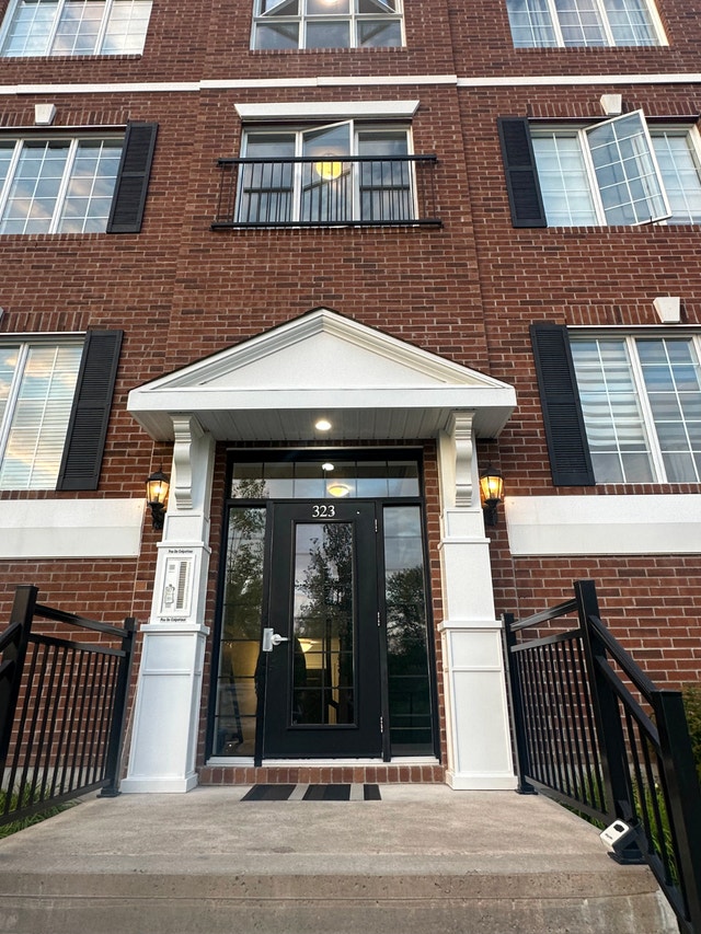 Condo à Saint-Constant avec 2 stationnements — photo 2