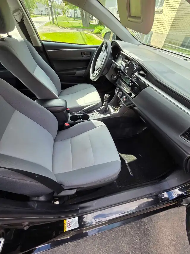 Toyota Corolla511269121787832321