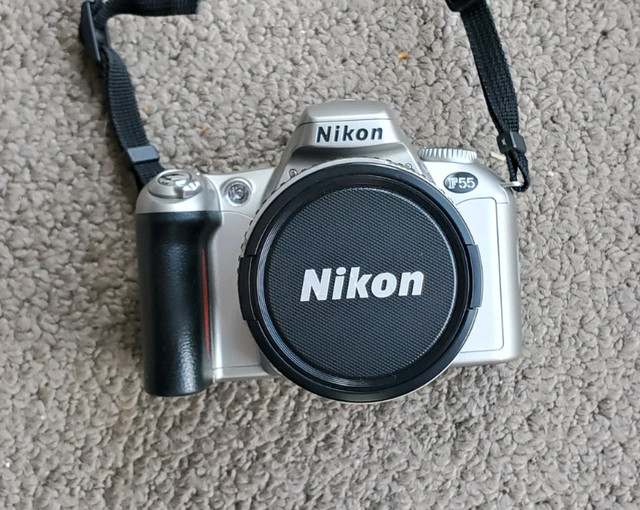 Nikon F55 Camera w 28-80mm lens in Cameras & Camcorders in Oshawa / Durham Region - Image 3