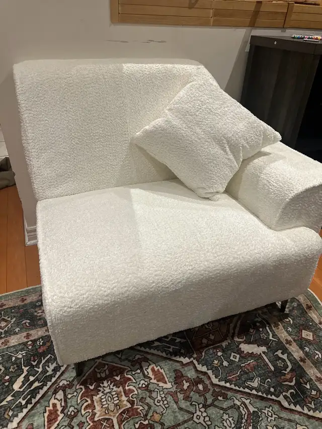 Boucle Accent Chair62863739251970123
