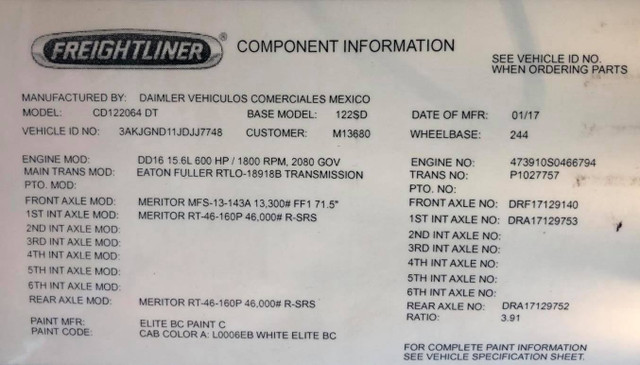 Freightliner Coronado SD122 Heavy Spec in Heavy Trucks in Fort McMurray