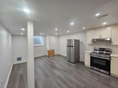 LOCATED NEAR HWY 50 AND CASTLE OAKS CROSSING BASEMENT LEVEL ONLY. 2 BEDROOMS, 1 WASHROOM, SEPARATE K...