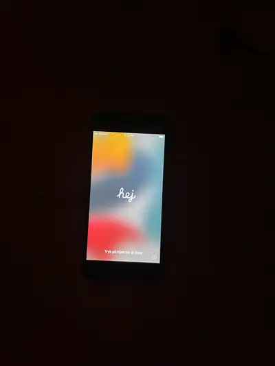 Used iPhone 6s Been a few years since I used it but I think it’s a 64gb Not sure of battery capacity...