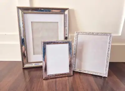Set of 3 decorative frames, View more