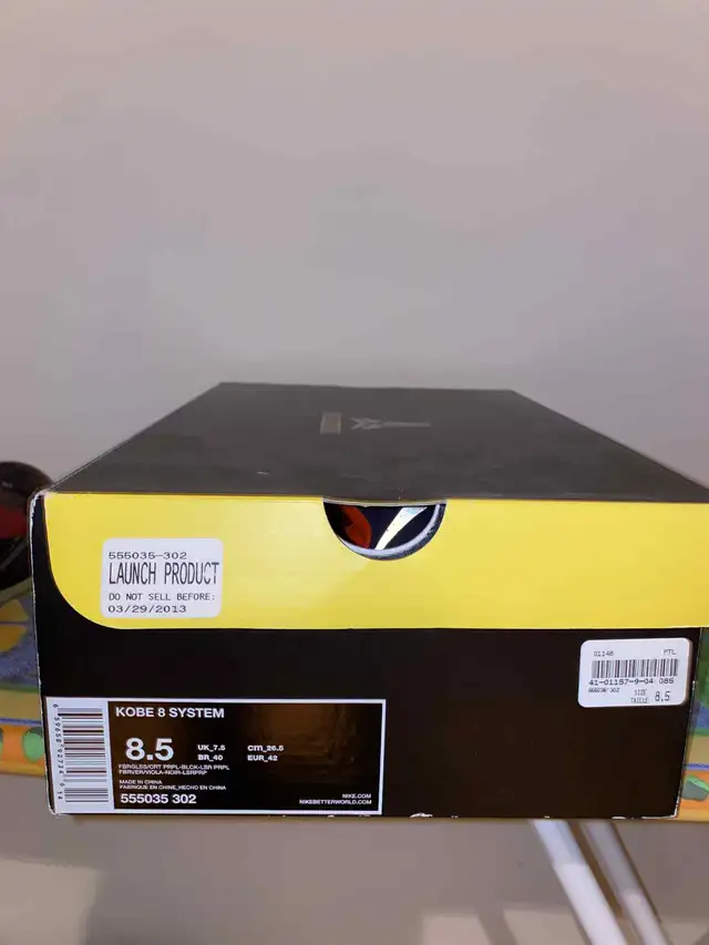 Kobe 8 | "Year of the Snake" | Size 8.5 in Men's Shoes in Markham / York Region - Image 8